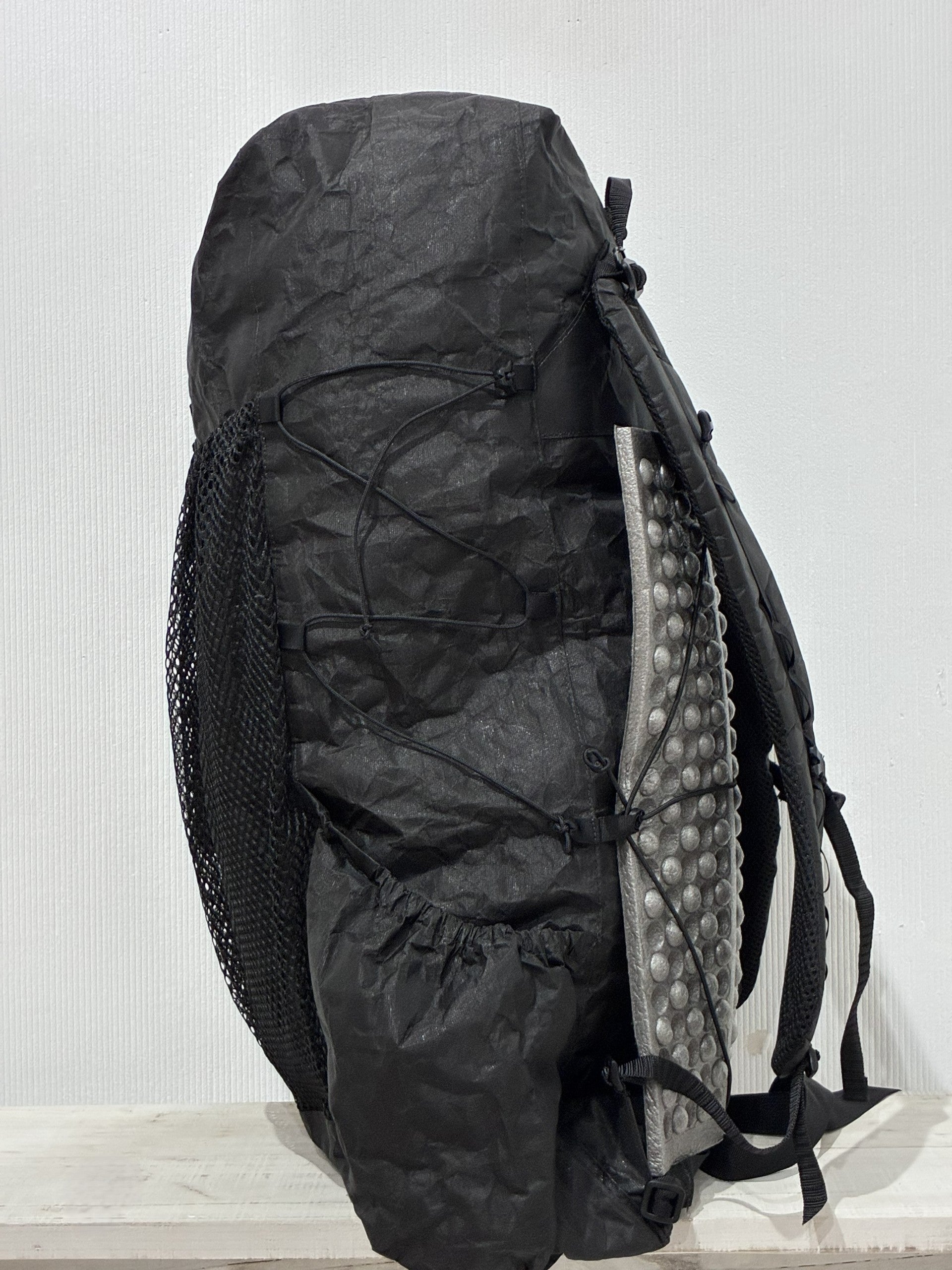 Zpacks Nero Classic Backpack 40L | Bright Light